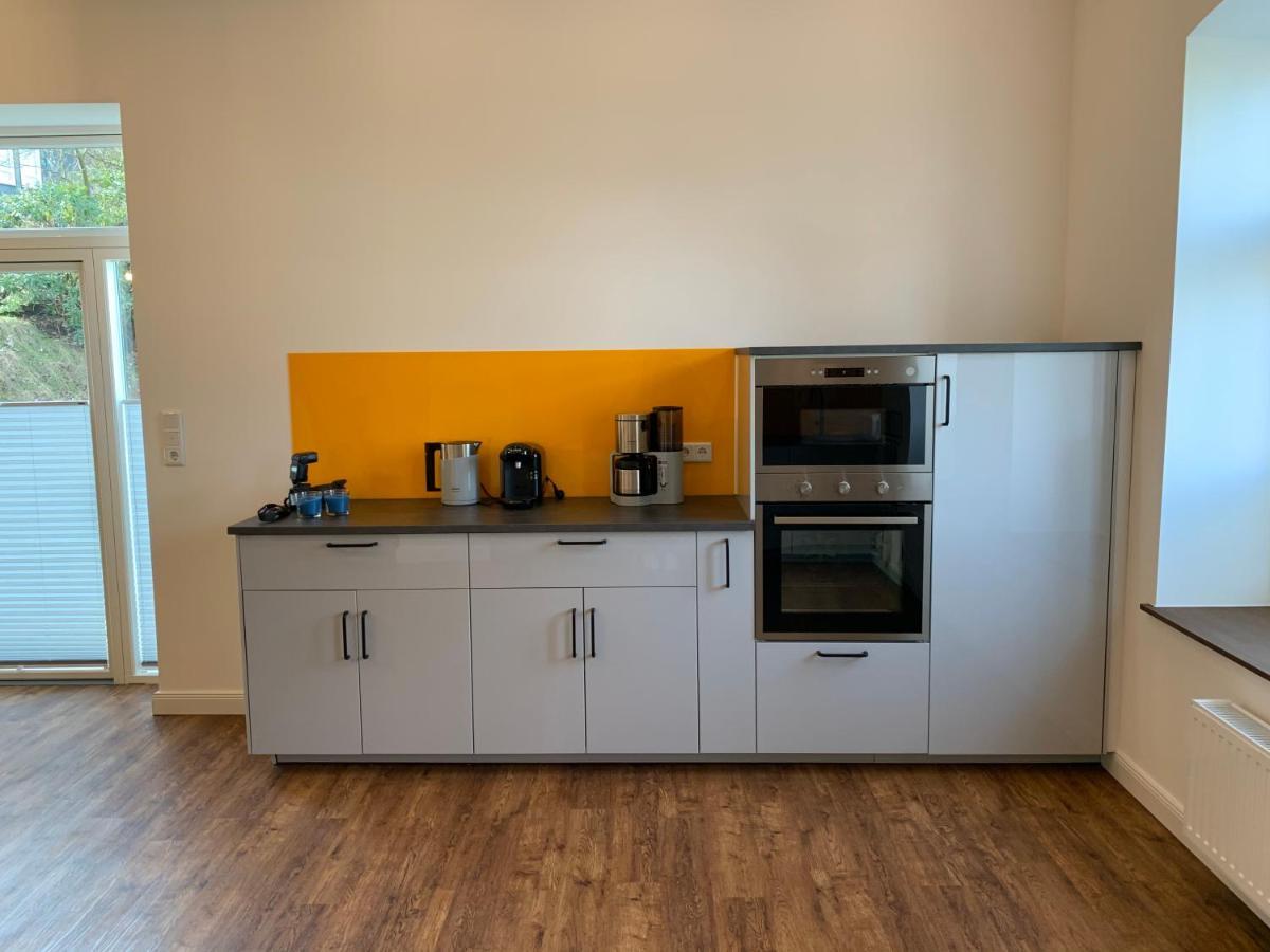 Altes Bahnhofsvorsteherhaus Wohnung Unten Husum  Esterno foto
