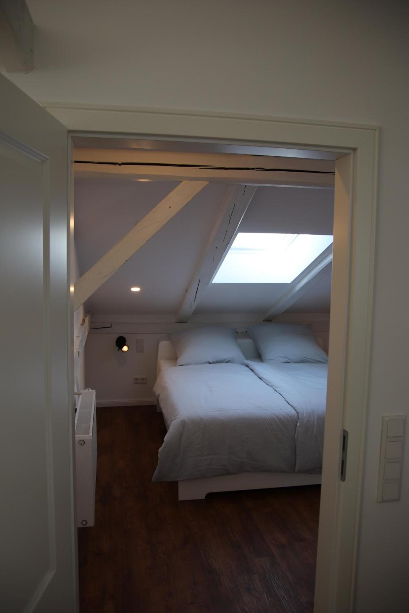 Altes Bahnhofsvorsteherhaus Wohnung Unten Husum  Esterno foto